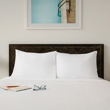 Sonder By Marriott Bonvoy 17West Apartments ไมอามีบีช ภายนอก รูปภาพ
